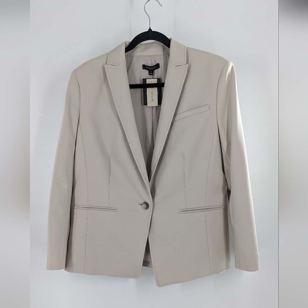 Ann Taylor Cream Blazer